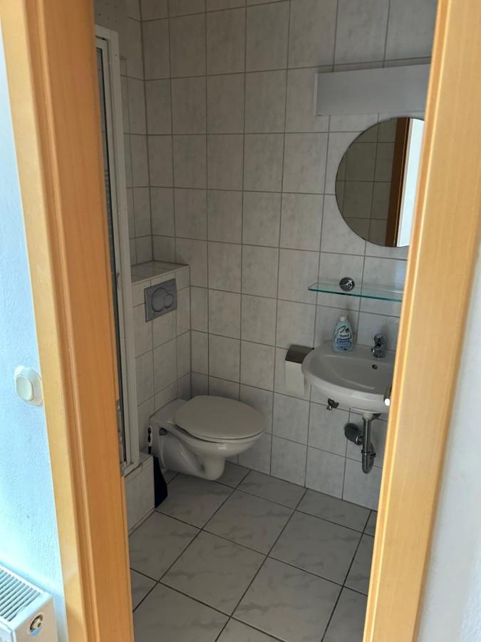 Brauereigasthof Schluesselkeller Giengen an der Brenz Bagian luar foto